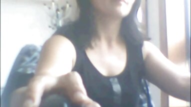 Thanh lịch bà quyến rũ phim sex chong dua vo di massage bởi một con trai