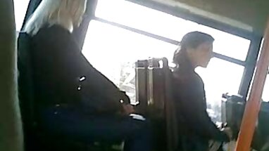 Hai cô sex massage quý bà gái tóc vàng đen