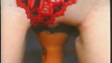 Hai cô gái ăn phim sex massage kích dục cho nữ tóc vàng