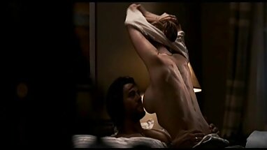 Tiểu gái massage làm tình đường phố