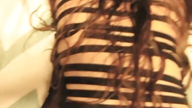 Các cô gái tóc vàng Henley Hart là quái phim sex massage hấp dẫn