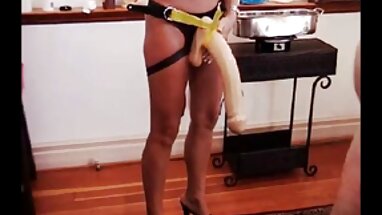 Hai phim sex massage bà bầu béo, màu trắng, một đen