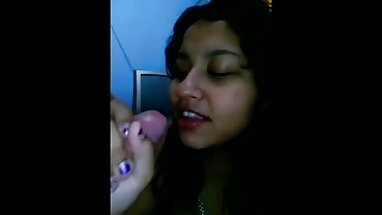 Bạn có muốn xem bông tốt đẹp massage ko che quần lót sao?